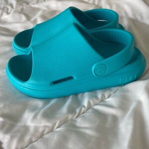 Kids Toddler Blue Reef Water Proof Sandals 9 NEW without box